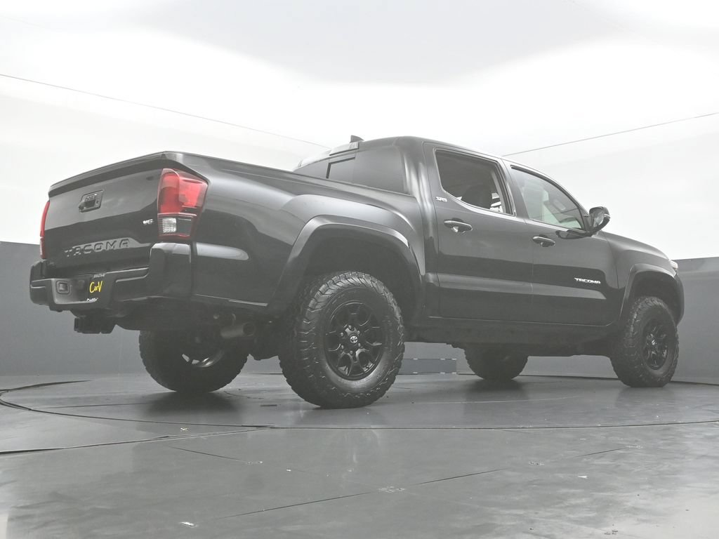 Used 2022 Toyota Tacoma SR5 w/ Technology Package RWD image 46