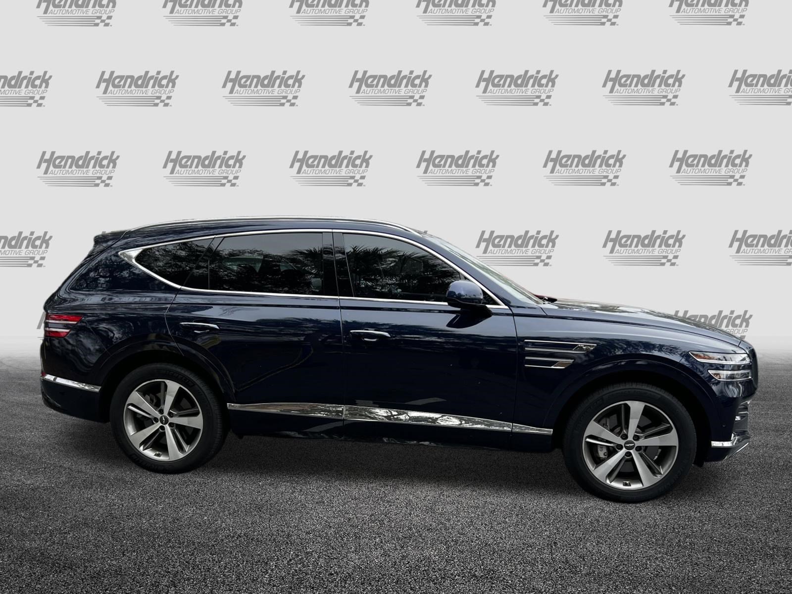 Used 2023 Genesis GV80 2.5T w/ Prestige 20" Package image 9