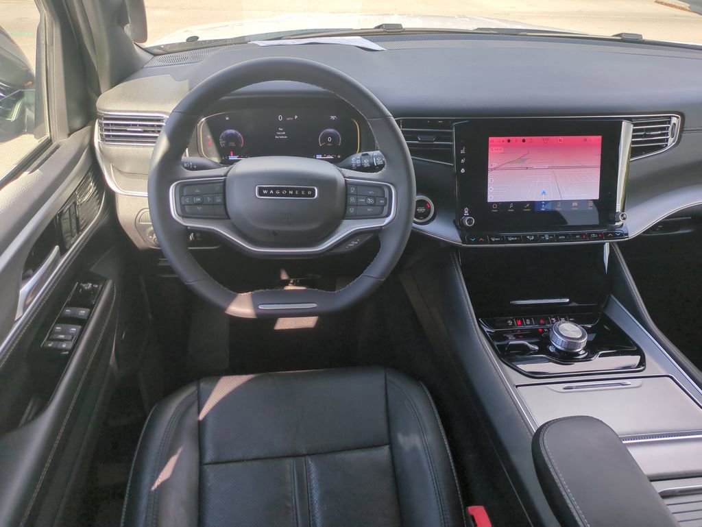 Used 2025 Jeep Wagoneer Series II AWD/4WD image 18