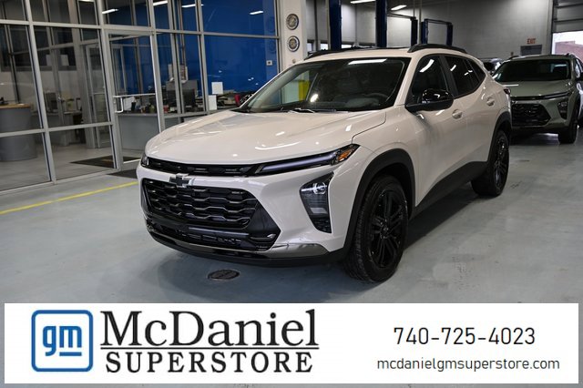 New 2026 Chevrolet Trax ACTIV w/ Sunroof Package