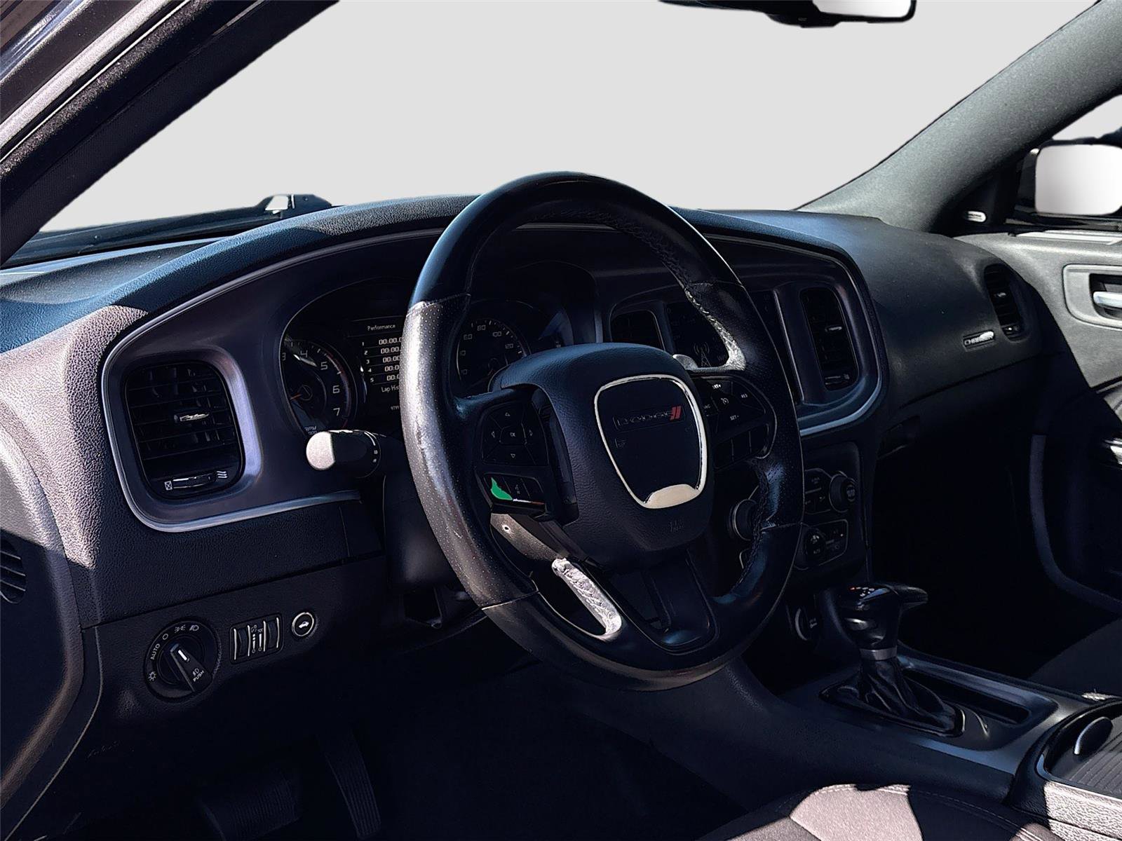 Used 2019 Dodge Charger R/T w/ Blacktop Package image 36