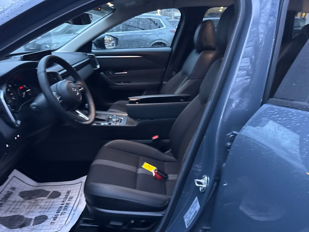 Used 2025 MAZDA CX-50 2.5 Hybrid w/ Preferred Pkg image 9