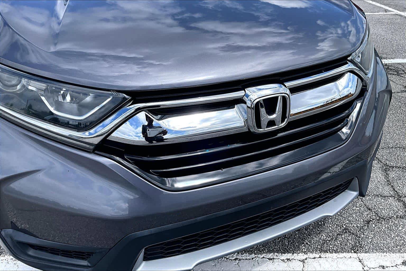 Used 2019 Honda CR-V LX image 30