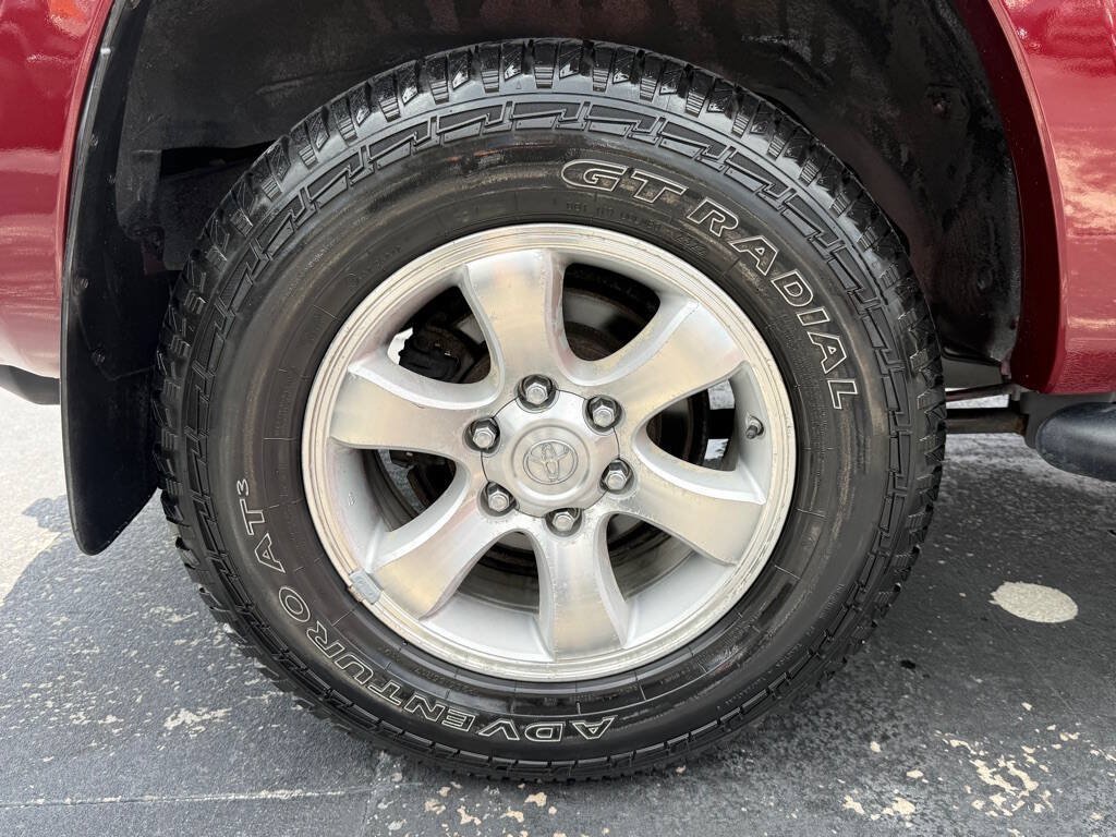 Used 2008 Toyota 4Runner SR5 RWD image 27