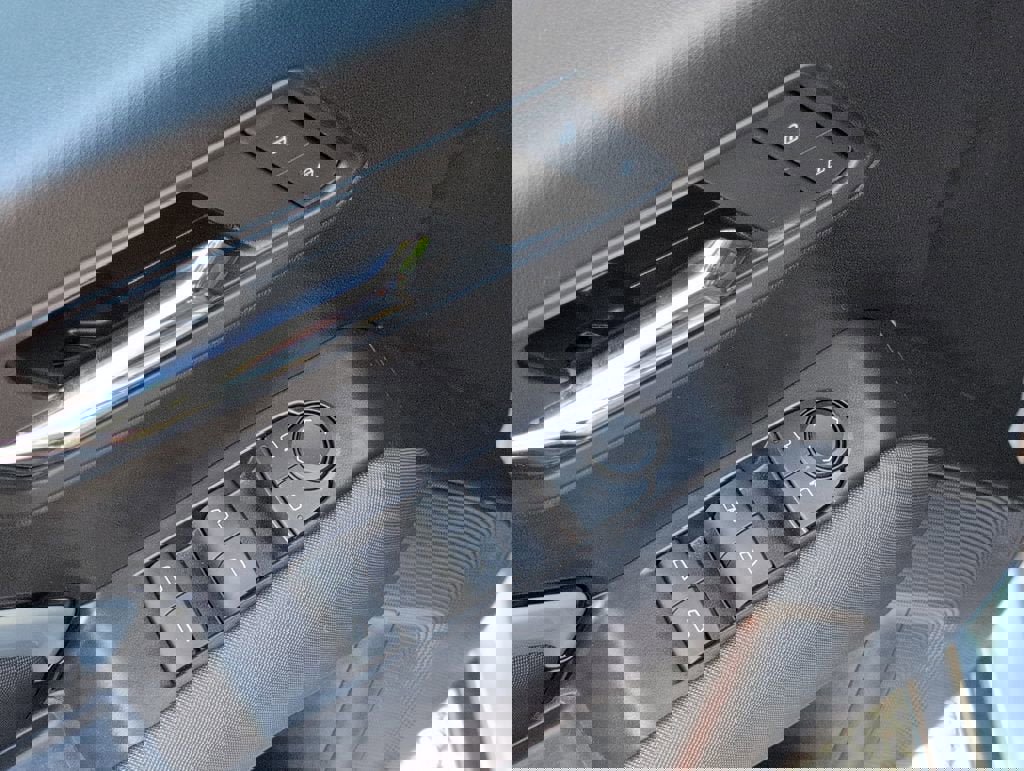 Certified 2024 Chevrolet Colorado Z71 w/ Z71 Convenience Package 2 AWD/4WD image 16