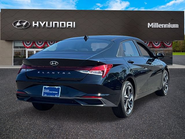 Certified 2023 Hyundai Elantra SEL w/ Convenience Package FWD image 6