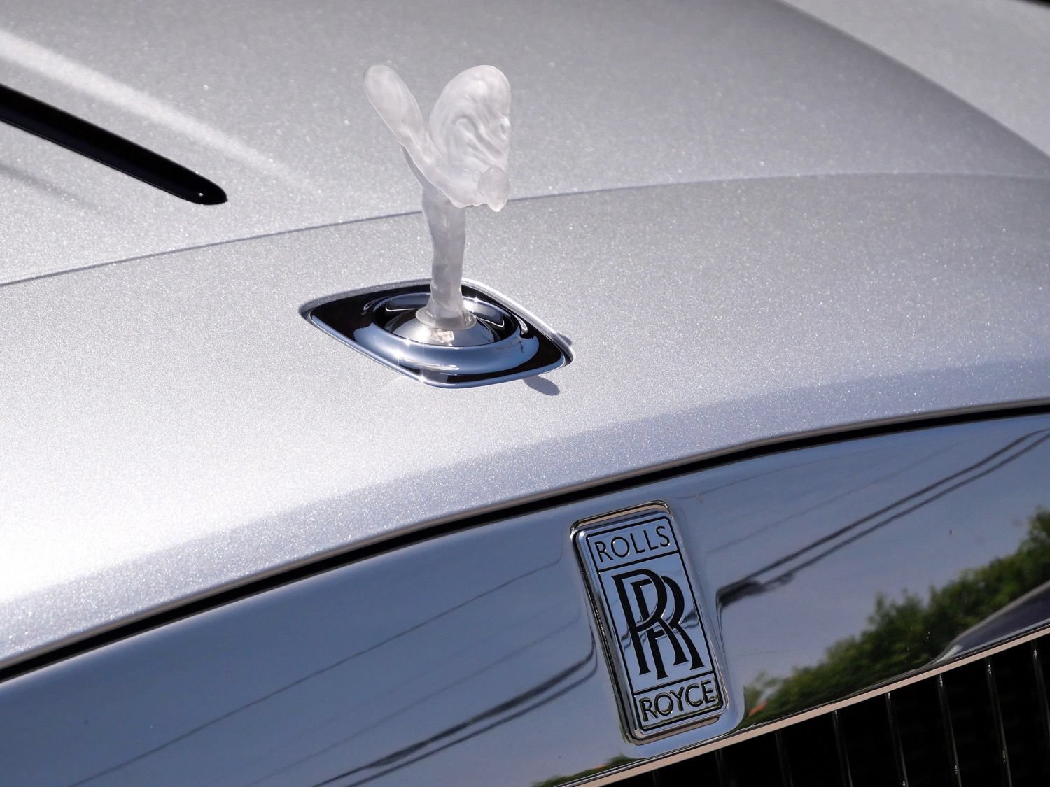 Used 2021 Rolls-Royce Dawn RWD image 6
