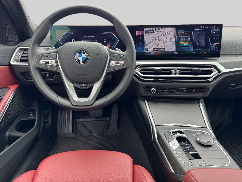 Certified 2024 BMW 330i xDrive Sedan w/ Convenience Package AWD/4WD image 16