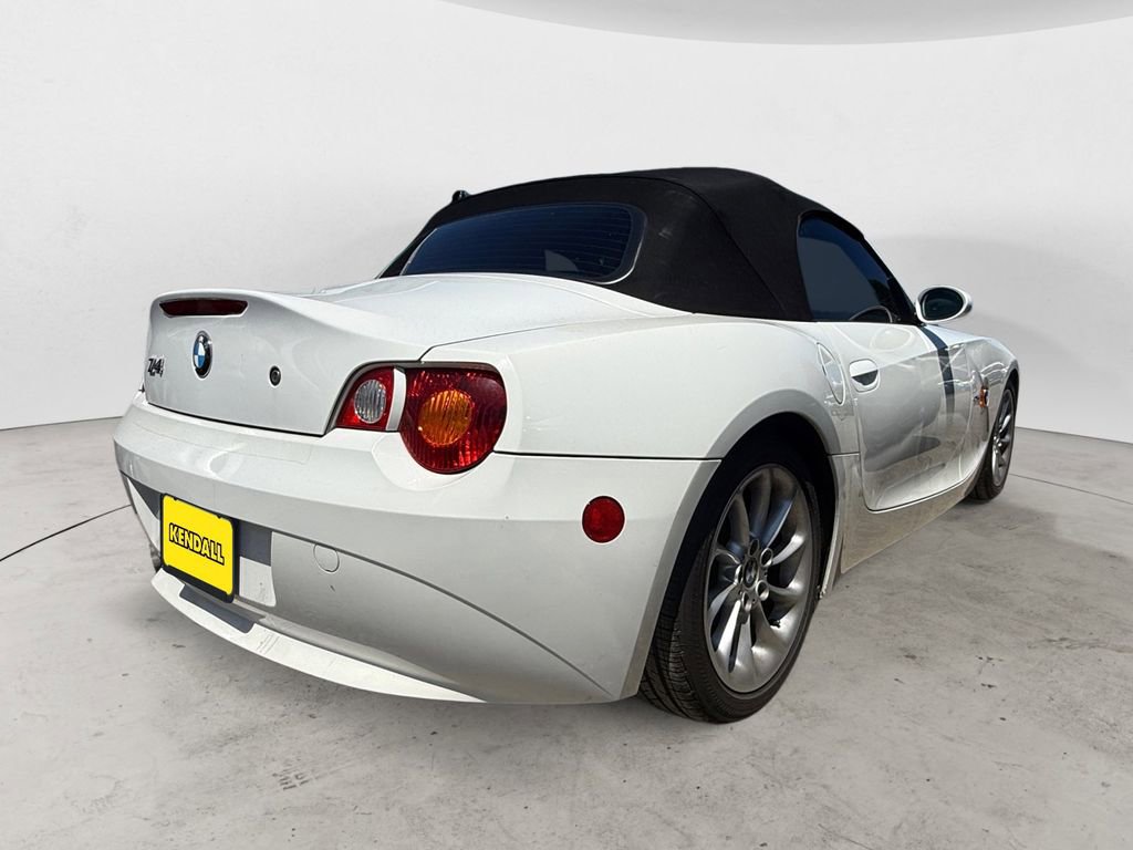 Used 2003 BMW Z4 2.5i RWD image 4