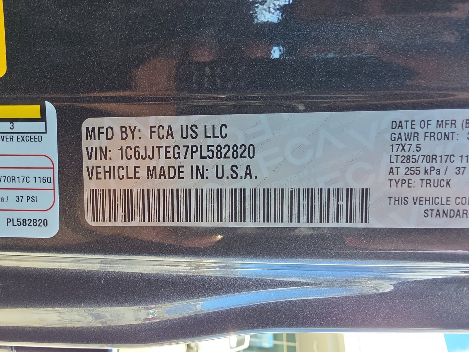 Used 2023 Jeep Gladiator Mojave image 34