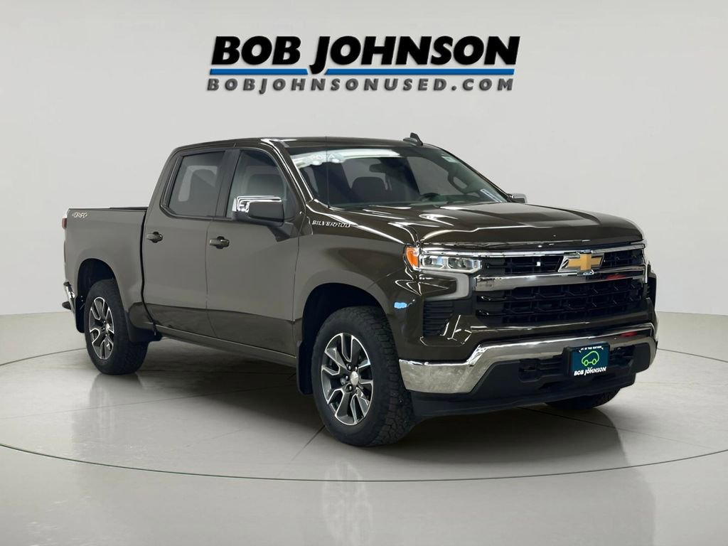 Certified 2024 Chevrolet Silverado 1500 LT image 2