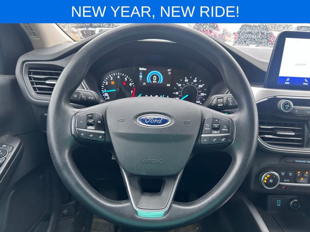 Used 2020 Ford Escape SE image 15