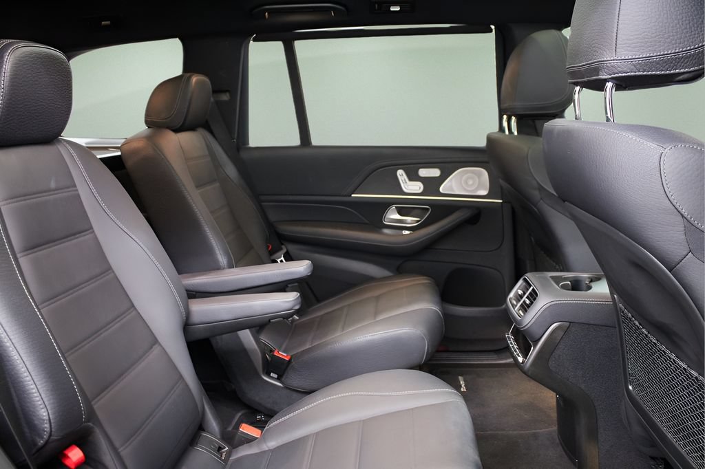 Used 2021 Mercedes-Benz GLS 580 4MATIC image 30