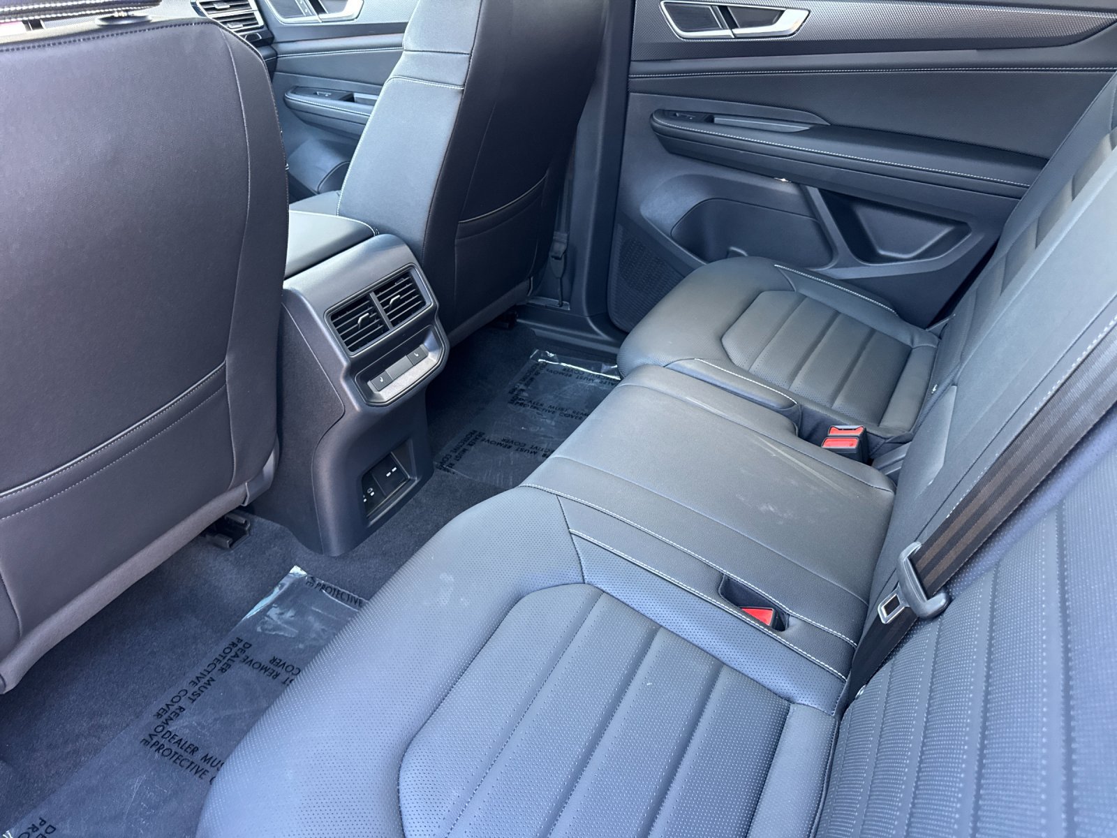 New 2026 Volkswagen Atlas Cross Sport SEL AWD/4WD image 12