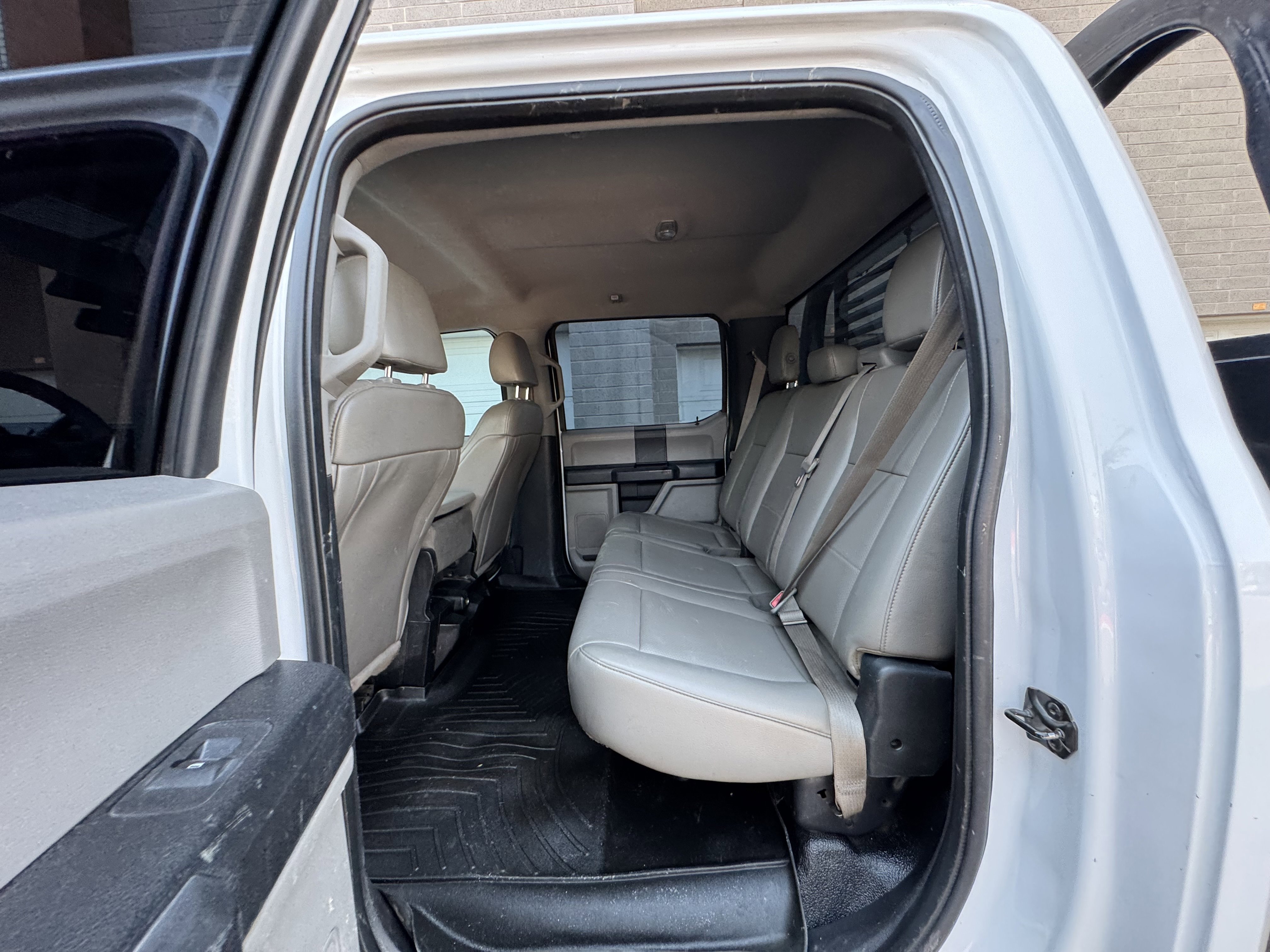 Used 2017 Ford F350 XL w/ Power Equipment Group image 31
