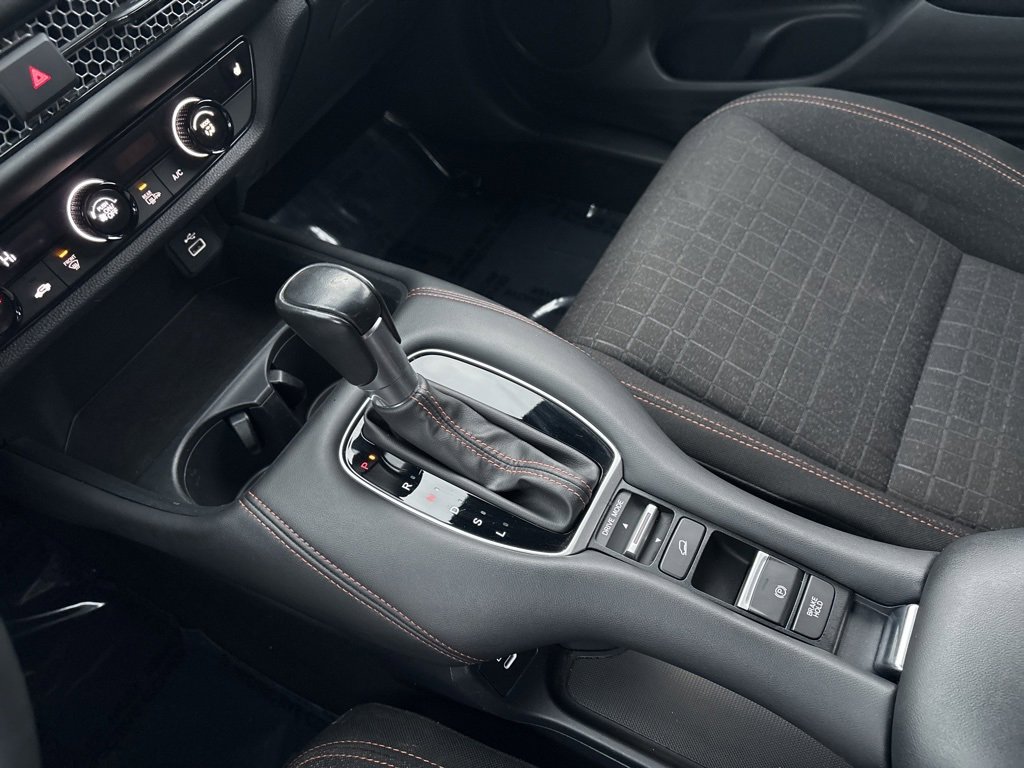 Used 2024 Honda HR-V Sport image 18