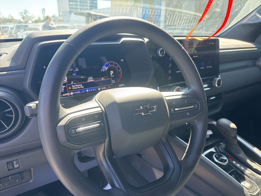 Used 2024 Chevrolet Colorado Trail Boss w/ Technology Package image 14