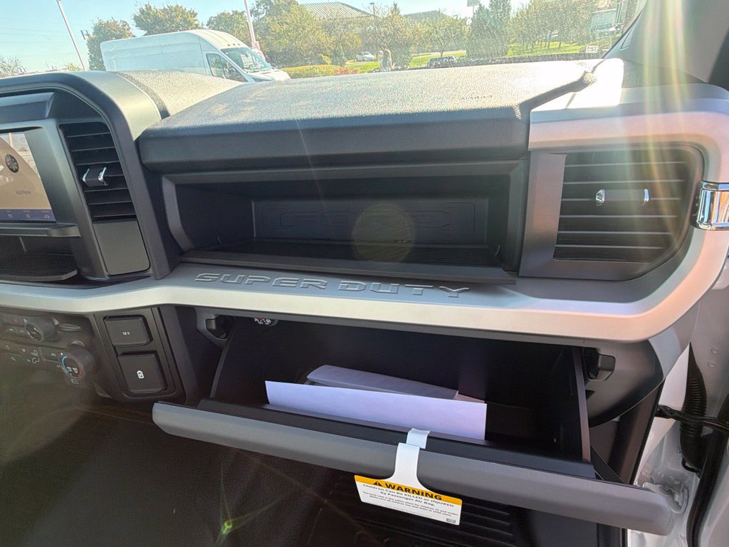 New 2027 Ford F250 XL RWD image 29