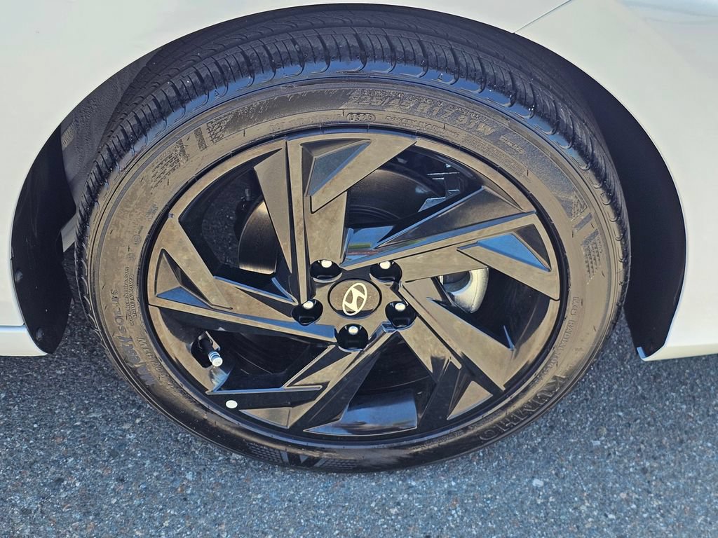 Certified 2026 Hyundai Elantra Sport FWD image 7