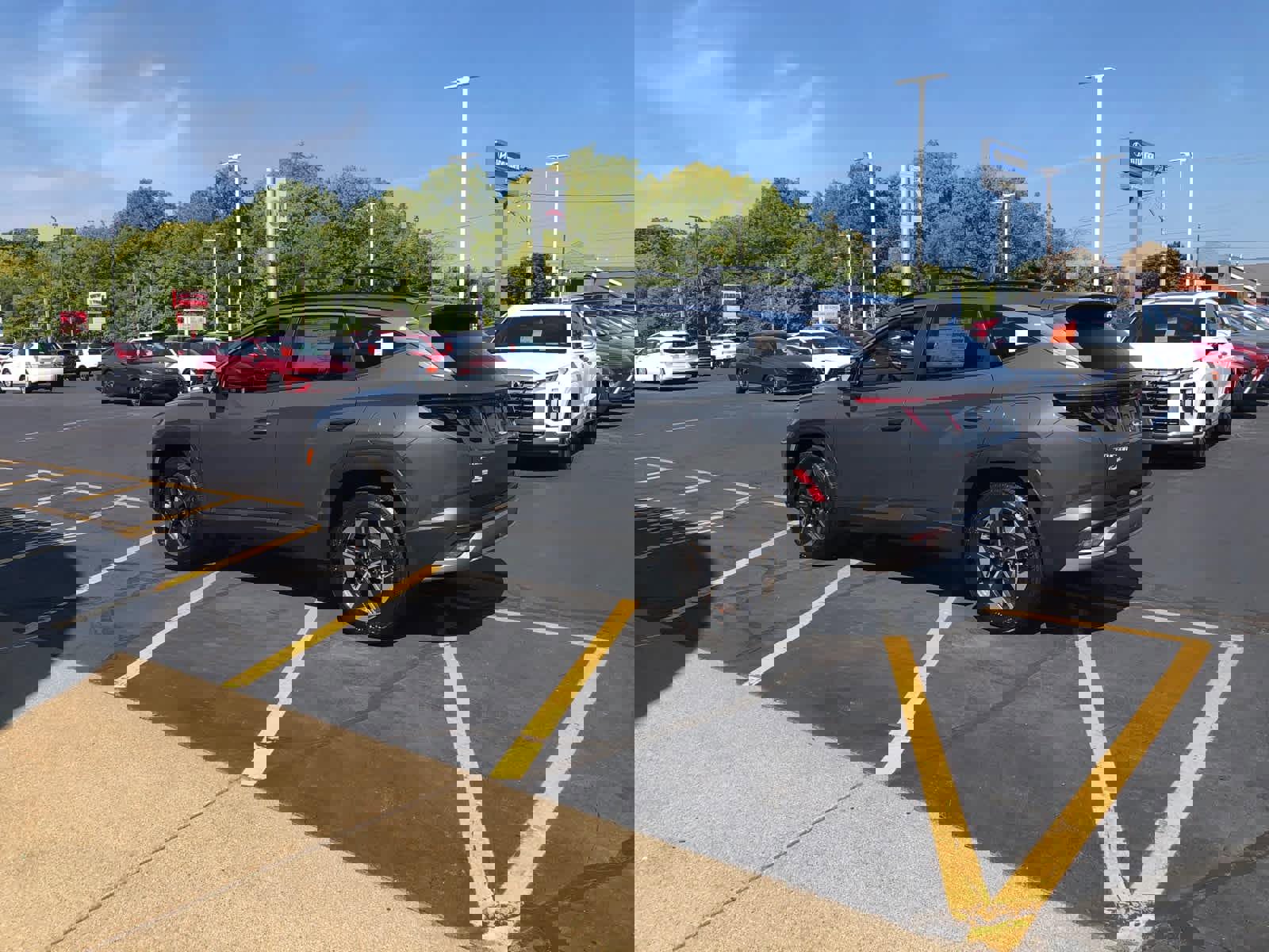 New 2026 Hyundai Tucson SEL image 3