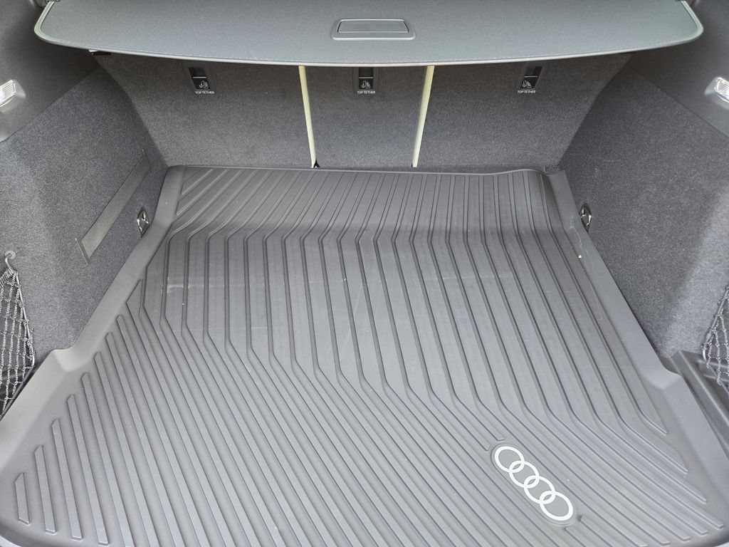 New 2027 Audi Q6 e-tron Prestige AWD/4WD image 38