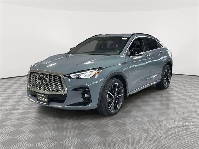 Used 2023 INFINITI QX55 Luxe w/ Cargo Package image 3