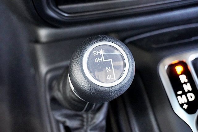 New 2025 Jeep Gladiator Sport S image 39