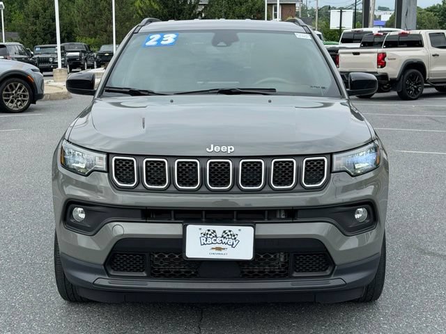Used 2023 Jeep Compass Latitude AWD/4WD image 8