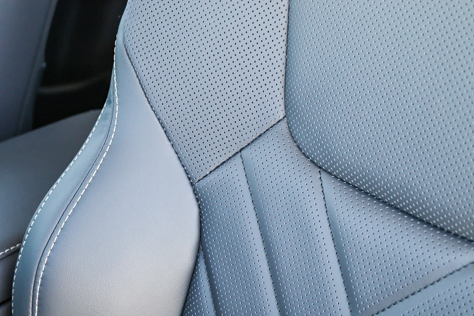New 2026 Lexus NX 450h+ AWD w/ Luxury Package image 28