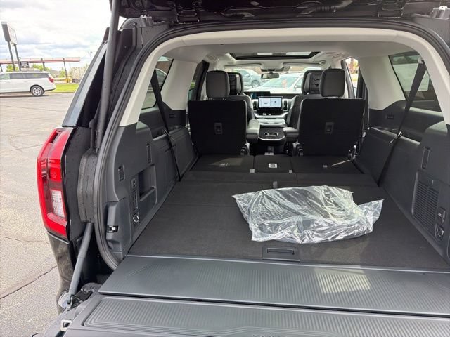 New 2026 Ford Expedition Max Platinum w/ Driver's Package AWD/4WD image 42