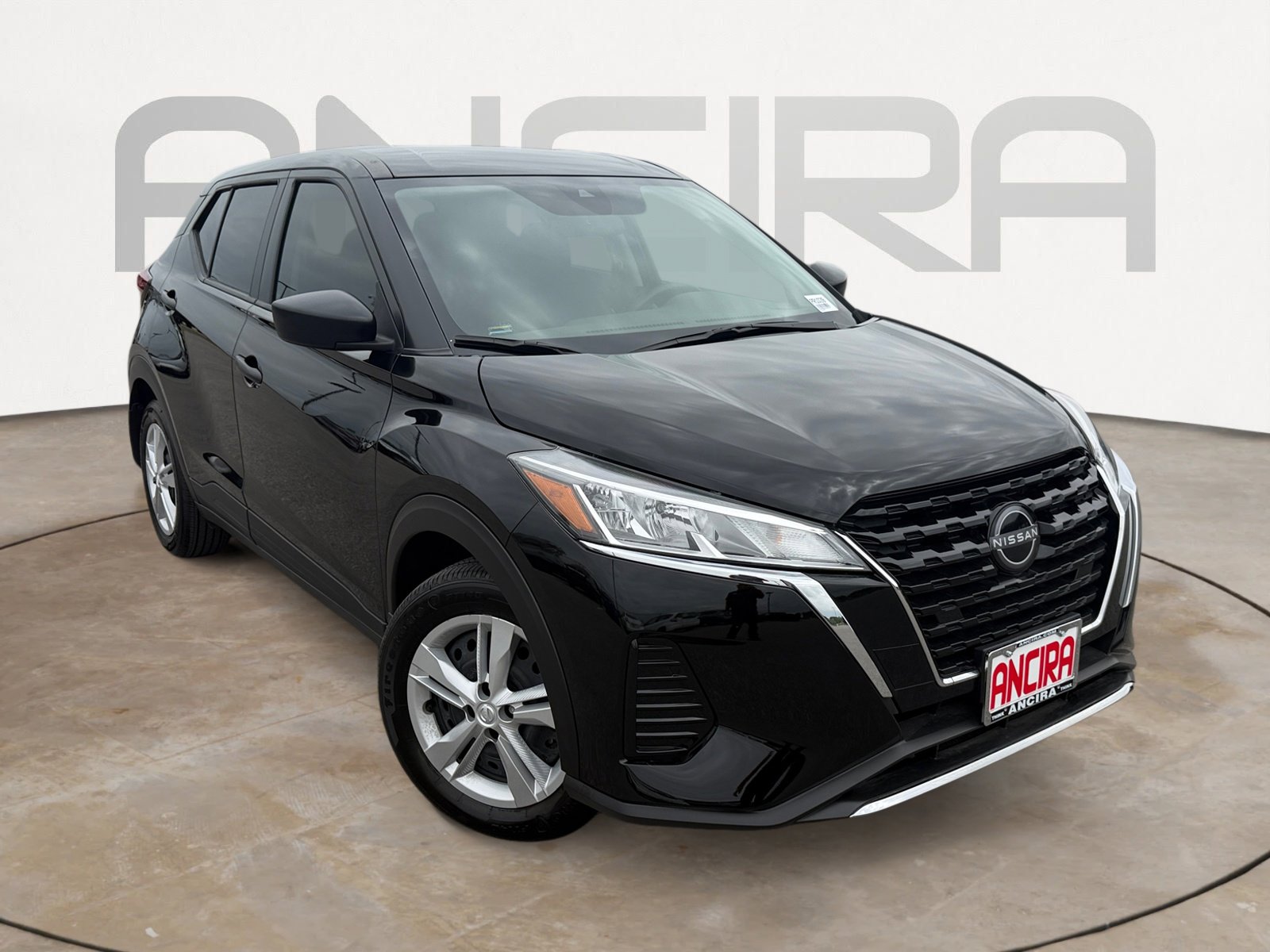 Used 2025 Nissan Kicks Play S image 4