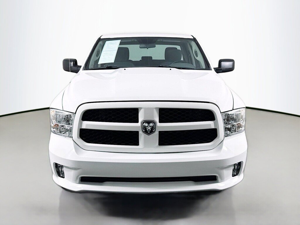 Used 2018 RAM 1500 Express w/ Express Value Package AWD/4WD image 8