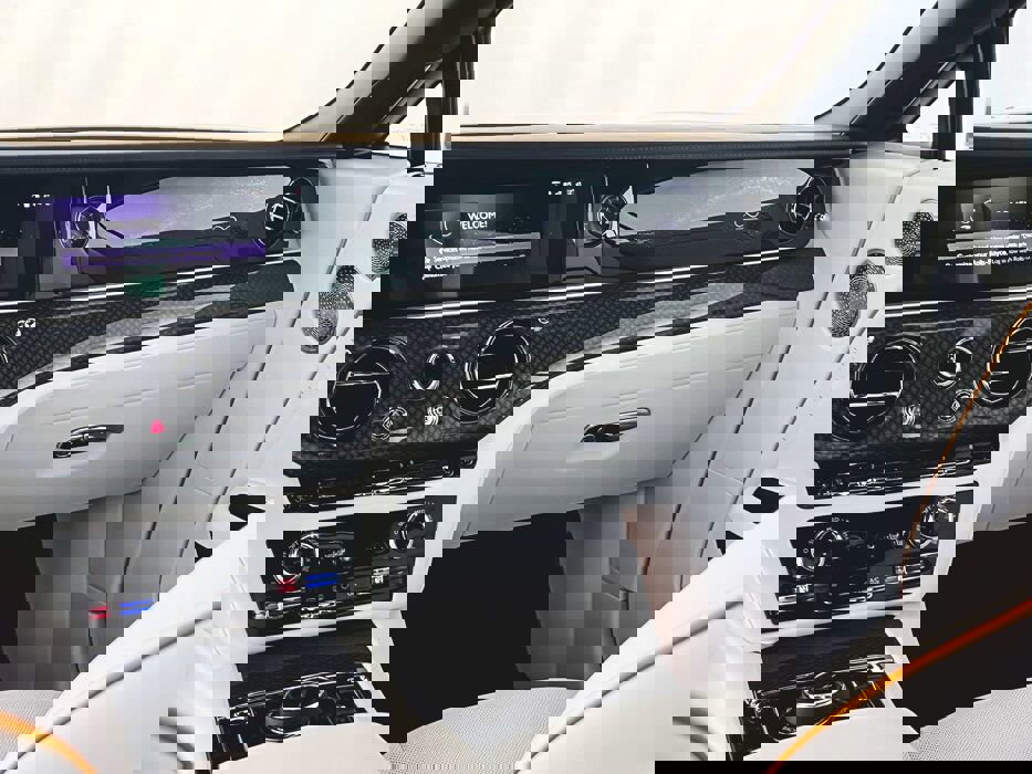 New 2025 Rolls-Royce Spectre Black Badge w/ Leather Finishing Pack image 40