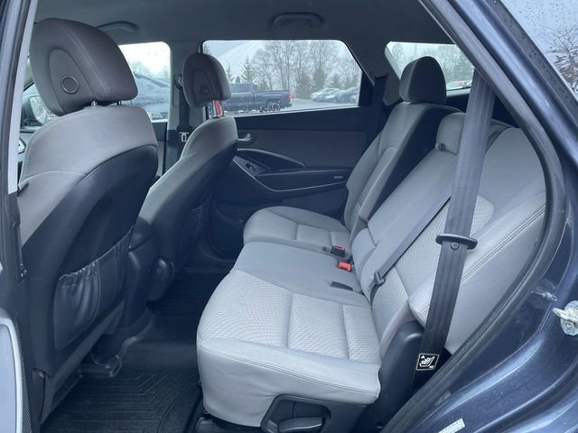 Used 2017 Hyundai Santa Fe SE w/ Cargo Package image 22