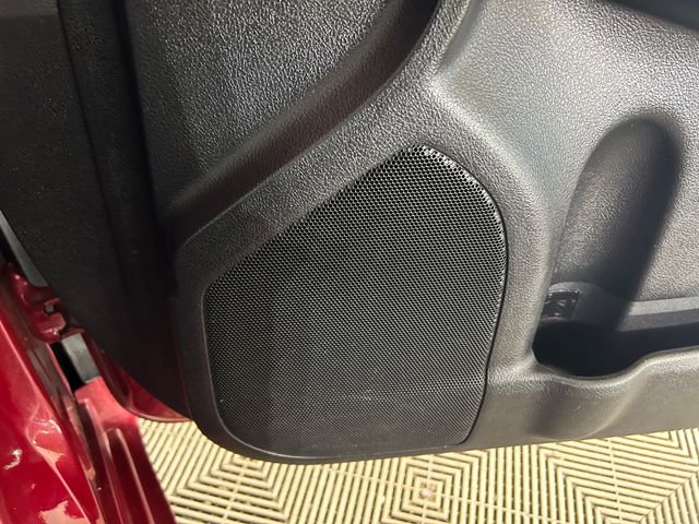 Used 2015 Toyota Camry SE image 30