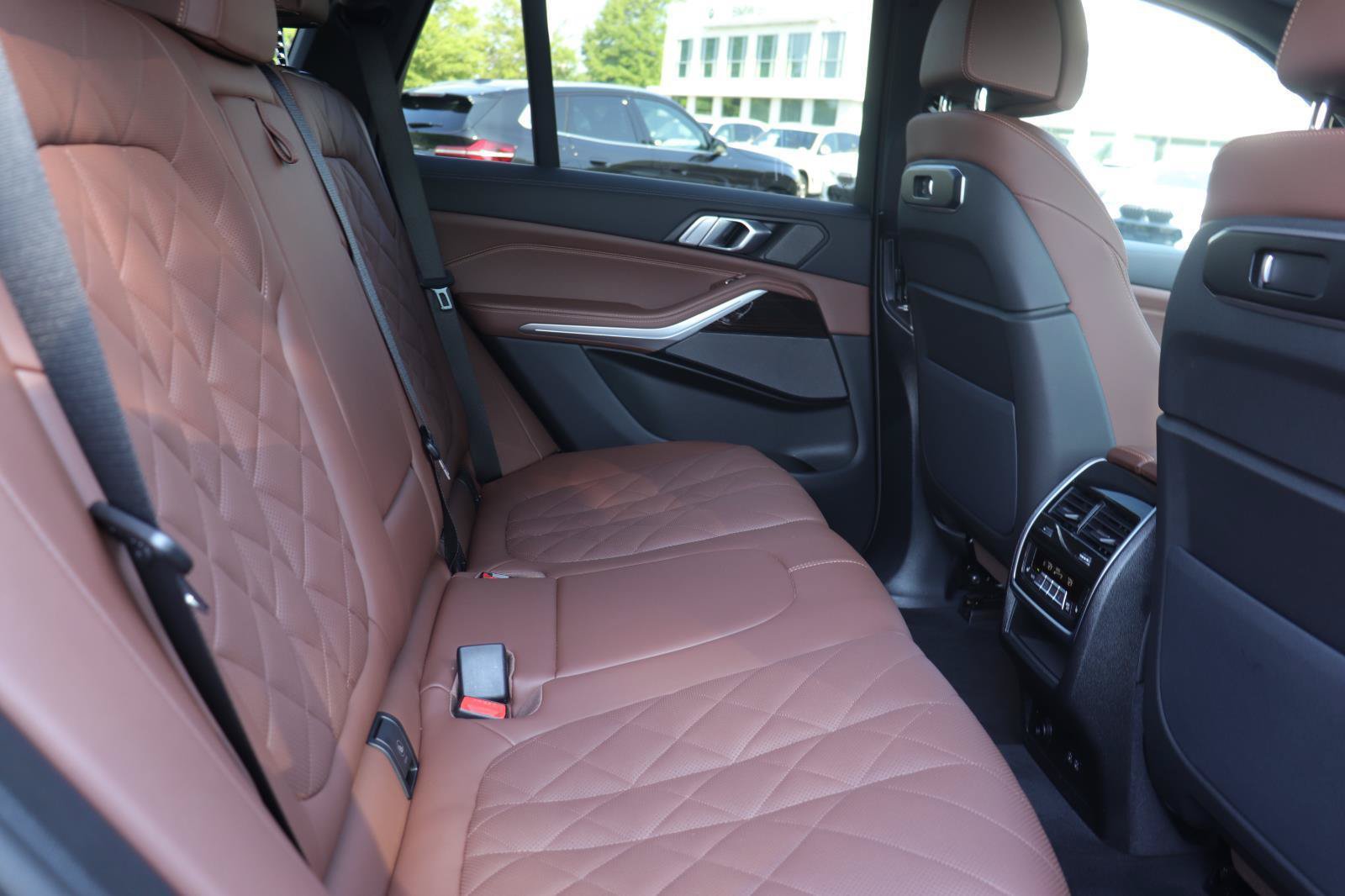 Used 2026 BMW X5 sDrive40i RWD image 21