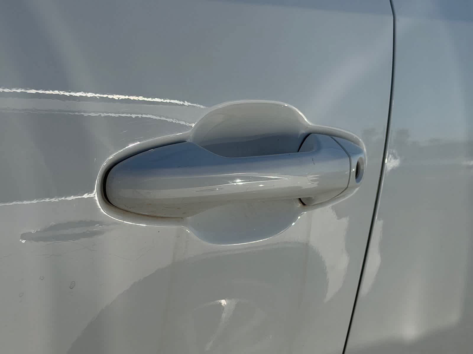 Used 2021 Toyota Tacoma SR5 AWD/4WD image 14