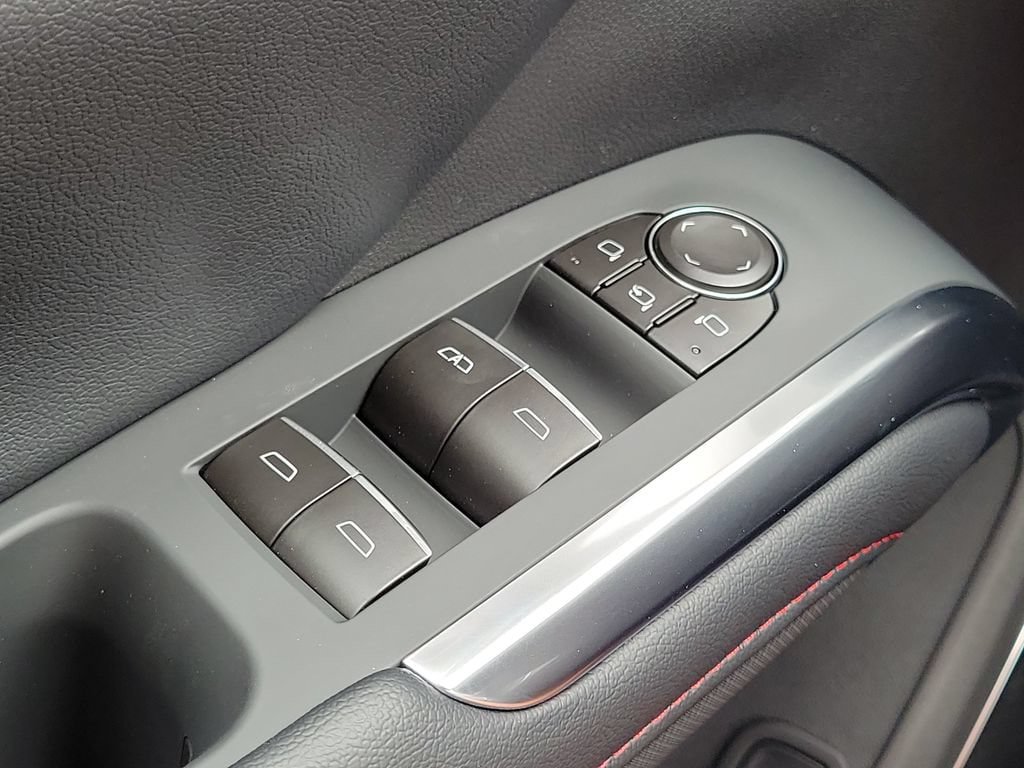 New 2026 Chevrolet Traverse RS FWD image 14