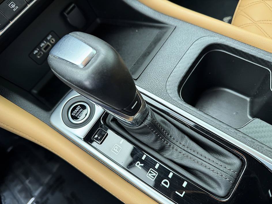 Used 2022 Nissan Sentra SV w/ SV Premium Package FWD image 21