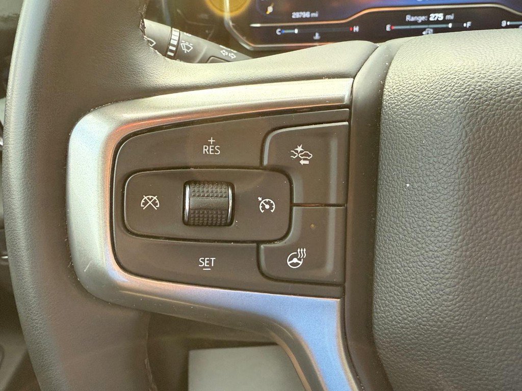 Used 2025 Chevrolet Silverado 1500 LT image 18
