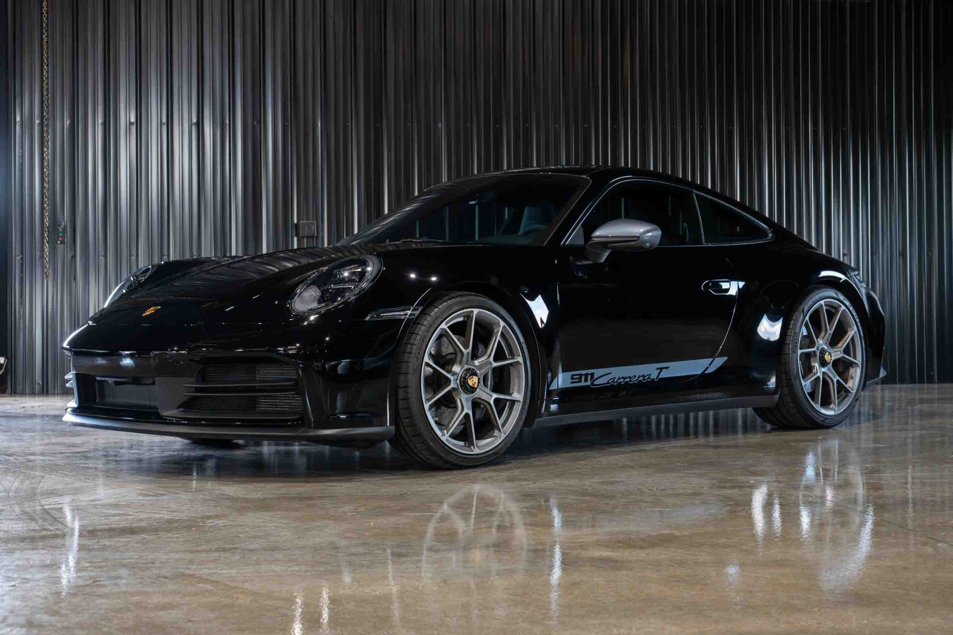 Used 2026 Porsche 911 Carrera T RWD image 1