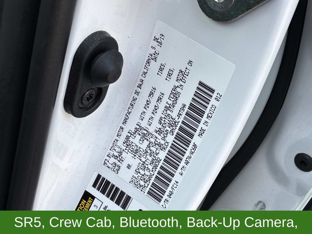 Used 2020 Toyota Tacoma SR5 AWD/4WD image 17