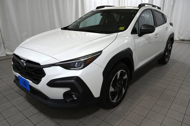 Used 2024 Subaru Crosstrek 2.5i Limited AWD/4WD image 16