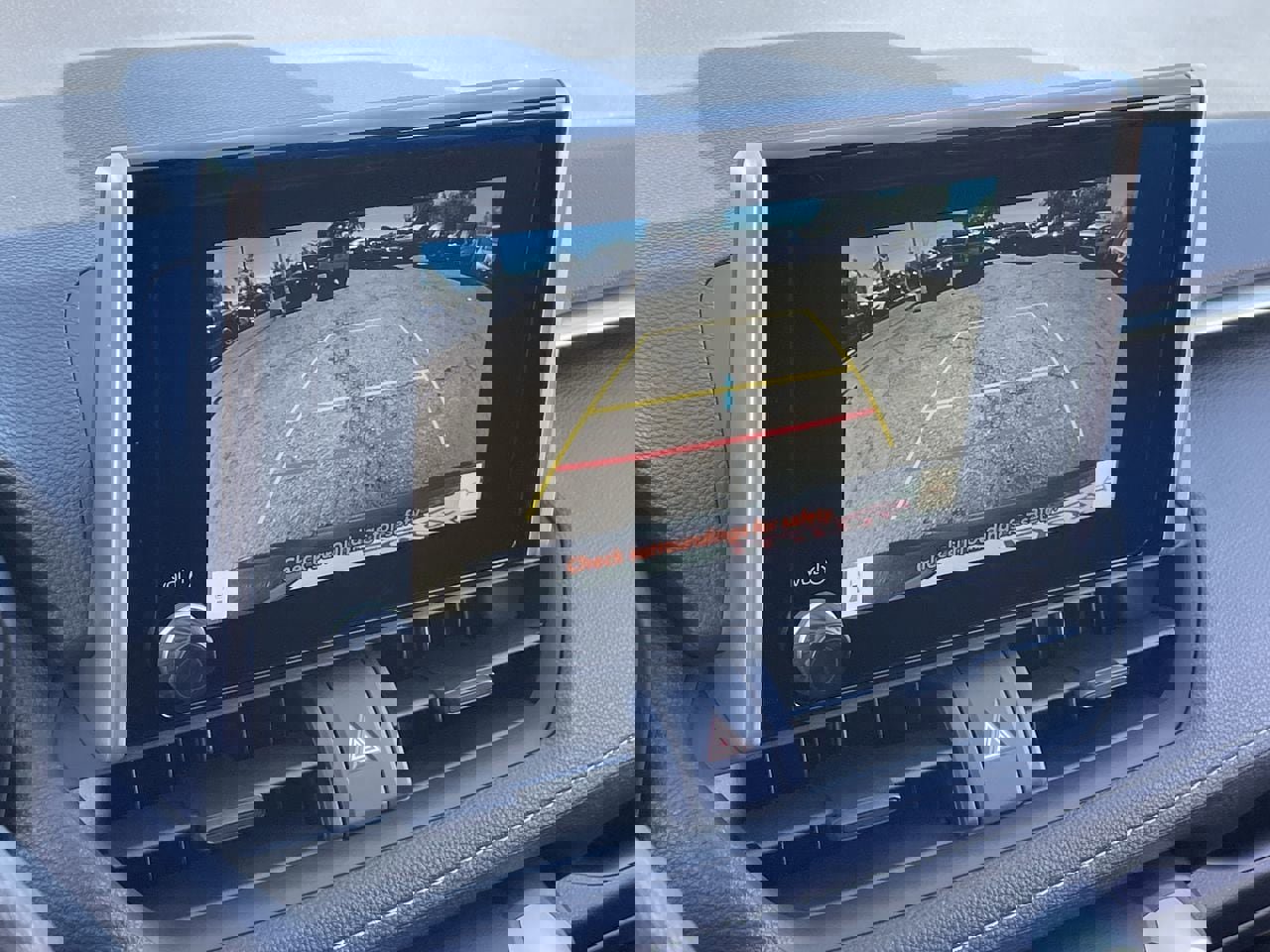 New 2025 Toyota RAV4 XLE image 15