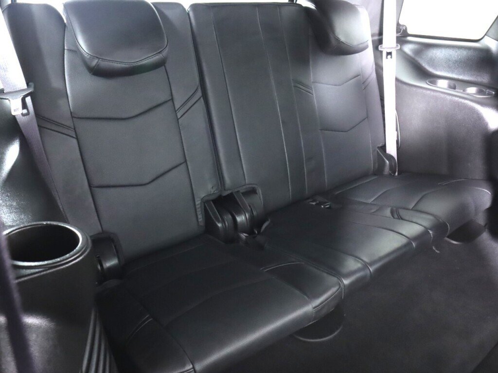 Used 2016 Cadillac Escalade Platinum AWD/4WD image 48