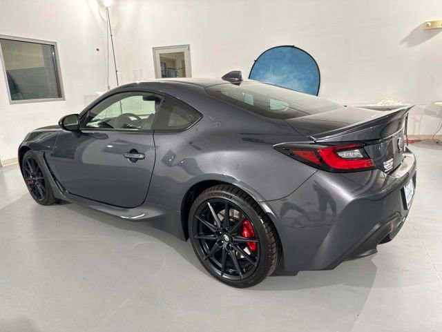 Used 2025 Toyota GR86 Premium w/ Performance Package RWD image 7