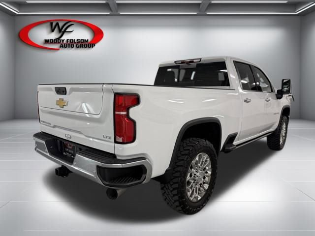 Used 2025 Chevrolet Silverado 2500 LTZ w/ LTZ Premium Package AWD/4WD image 6