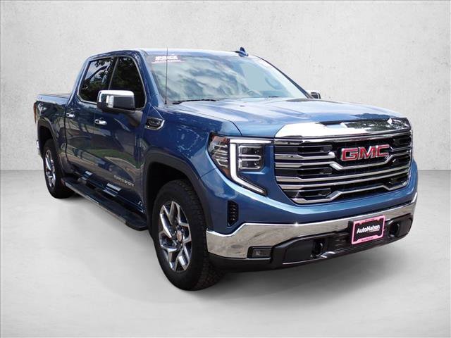 Used 2024 GMC Sierra 1500 SLT w/ SLT Premium Package AWD/4WD image 6