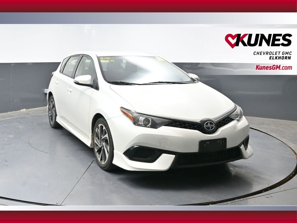 Used 2016 Scion iM FWD image 1