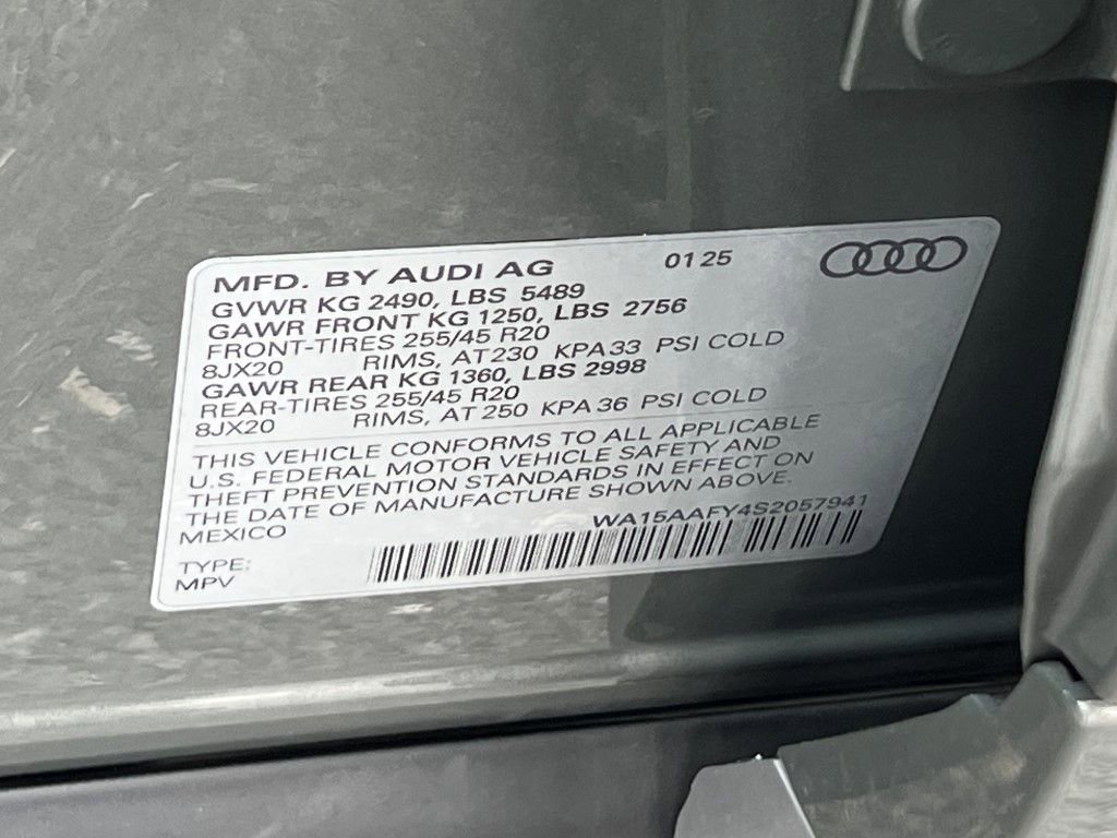 Certified 2025 Audi Q5 2.0T Premium Plus w/ Premium Plus Package image 40